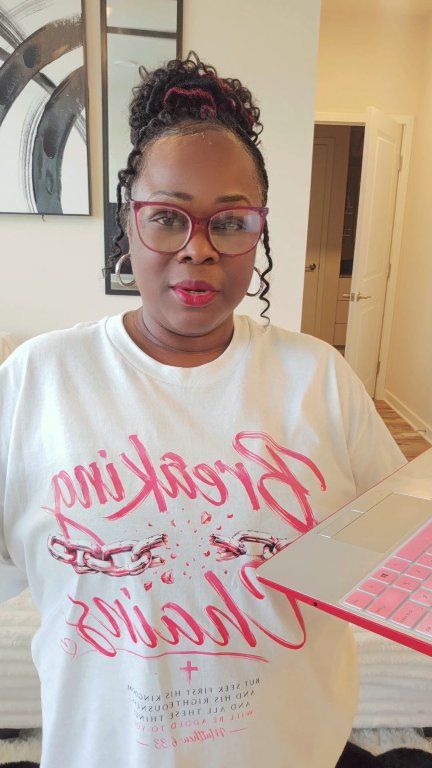 LaTrice Jones — God Is Waiting on You
